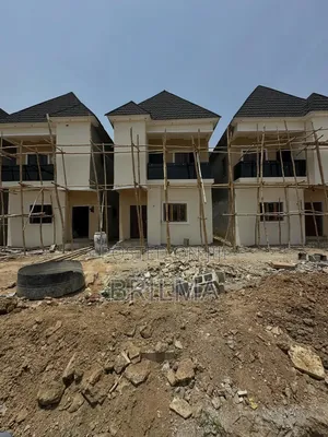 4bdrm Duplex in Dawaki for sale