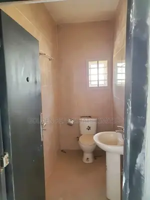 5bdrm House in Guzape District for rent