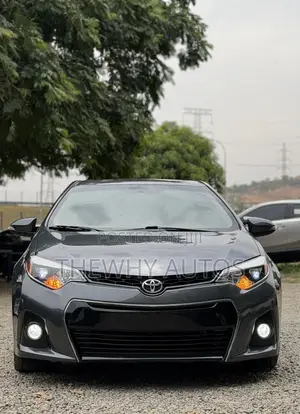 Toyota Corolla S 4dr Sedan (1.8L 4cyl CVT) 2014 Gray