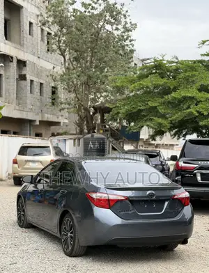 Toyota Corolla S 4dr Sedan (1.8L 4cyl CVT) 2014 Gray