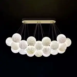 Luxurious Globe Chandler Light