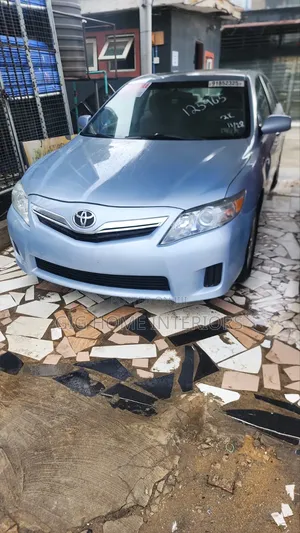 Toyota Camry Hybrid 2010 Blue