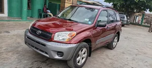 Toyota RAV4 2.0 2005