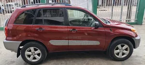 Toyota RAV4 2.0 2005