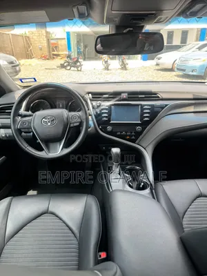 Toyota Camry 2019 Blue