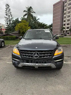 Mercedes-Benz M Class ML 350 4Matic 2012 Gray