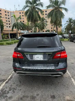 Mercedes-Benz M Class ML 350 4Matic 2012 Gray