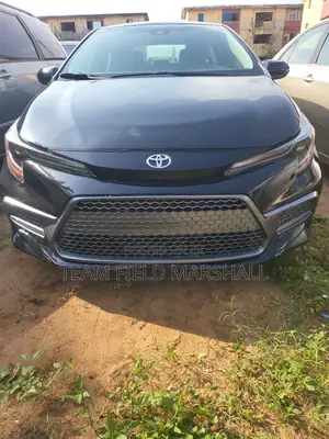 Toyota Corolla LE 2020 Black