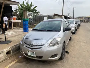 Toyota Yaris 2008 Silver