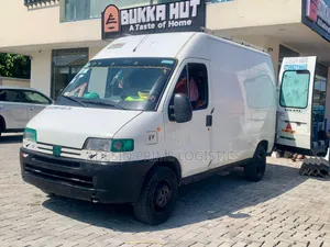 Cargo Buses (Lt) for Hire