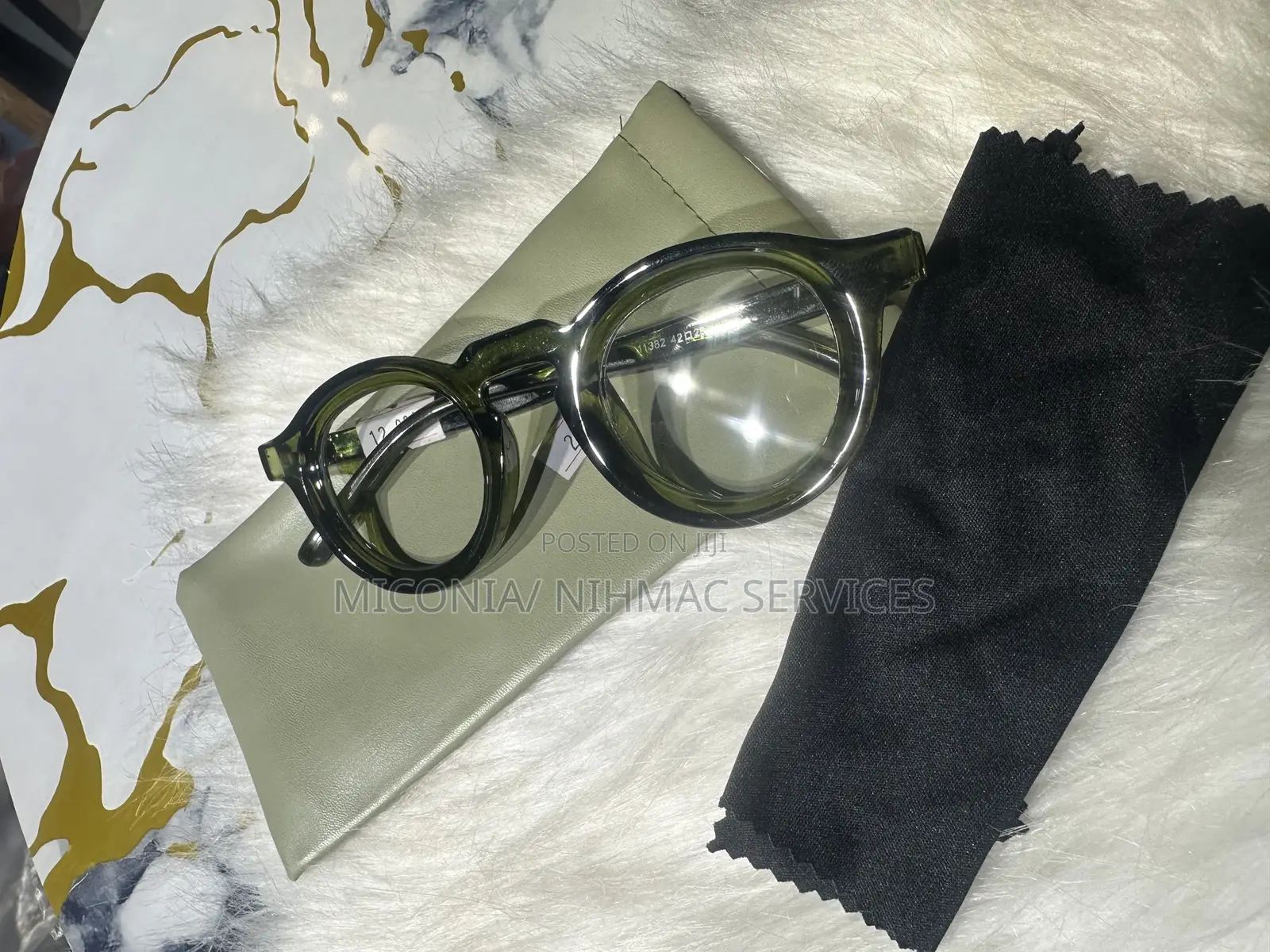 Unisex Round Frame Eyeglasses