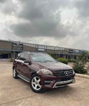 Mercedes-Benz M Class 2015 Red