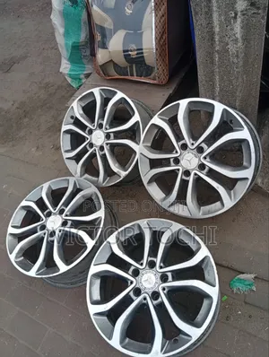 Follow Come Benz Alloy Rim 17 Inches