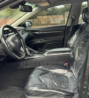 Toyota Camry 2018 Gray