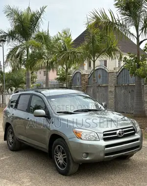 Toyota RAV4 2008 Green