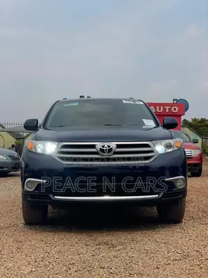 Toyota Highlander Limited 3.5L 2WD 2013 Blue
