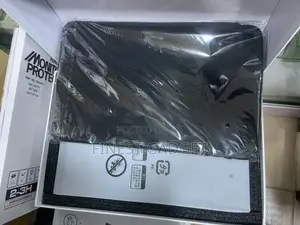 Portable Triple-Screen Monitor Extender