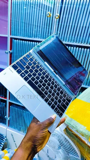 Laptop 8GB Intel Core i5 SSD 128GB
