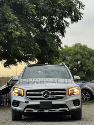 Mercedes-Benz GLB-Class GLB 250 4MATIC 2021 Silver