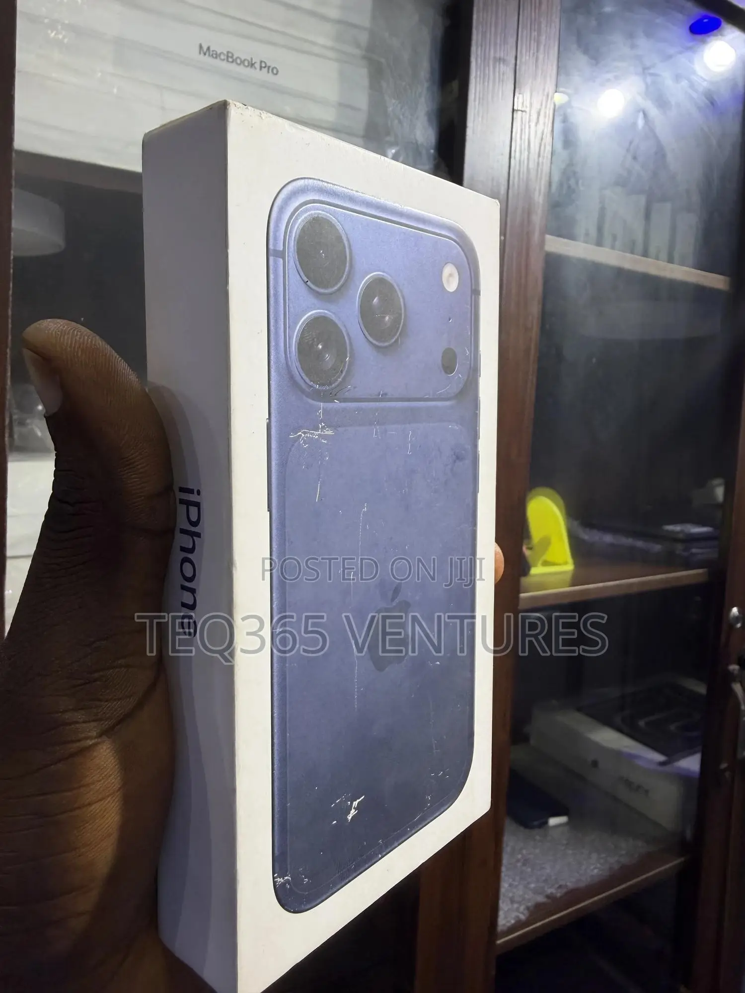 New Apple iPhone 17 Pro 256 GB Blue