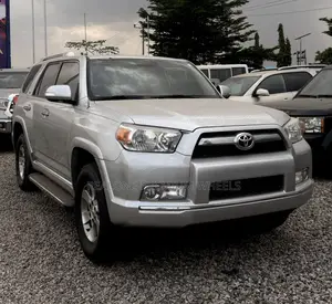 Toyota 4-Runner 2013 Silver