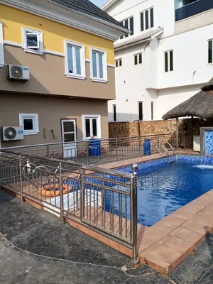 6bdrm Duplex in Isheri North for sale