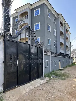 3bdrm Block of Flats in Owerri for sale