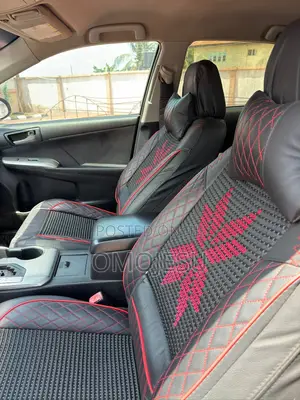 Toyota Camry SE 4dr Sedan (2.5L 4cyl 6A) 2012 Red