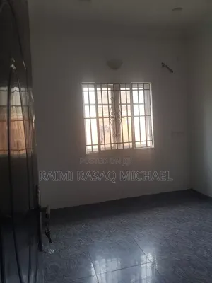 Furnished 3bdrm Apartment in Dominion School, Awoyaya for rent