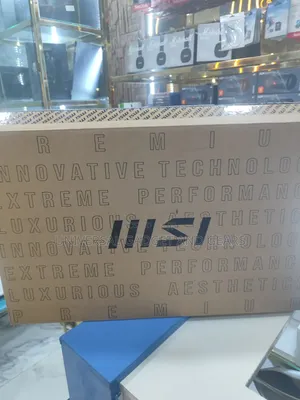 New Laptop MSI Vector 16 HX AI A2XWIG 16GB Intel Core Ultra 7 SSD 512GB