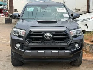 Toyota Tacoma 2019 Black