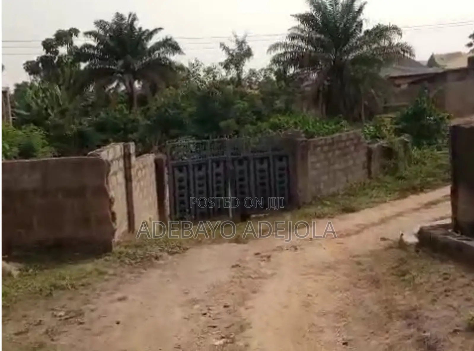 3bdrm Duplex In Ologuneru For Sale