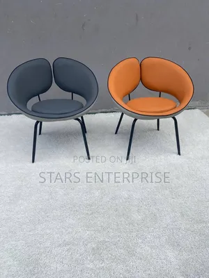Modern Visitors Chair