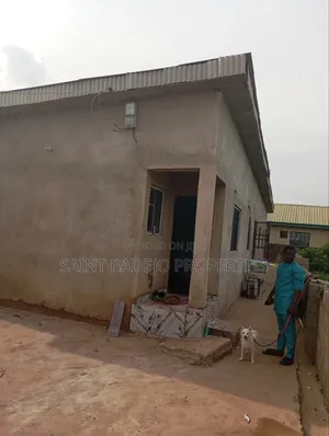 1bdrm Block of Flats in Blue Roof Cpi, Gberigbe for rent