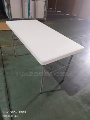 Foldable Plastic Table