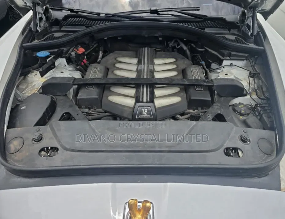 Rolls-Royce Cullinan Base 2020 White