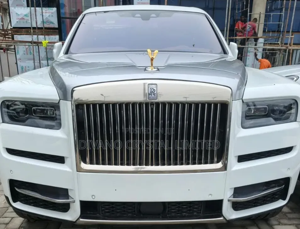 Rolls-Royce Cullinan Base 2020 White