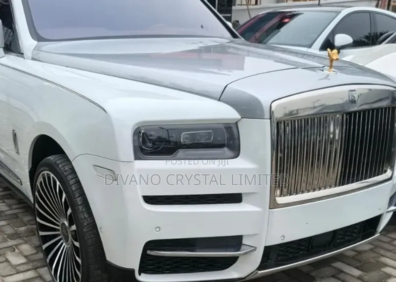 Rolls-Royce Cullinan Base 2020 White