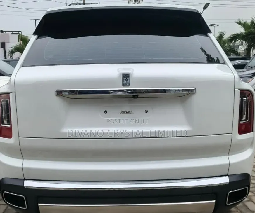 Rolls-Royce Cullinan Base 2020 White