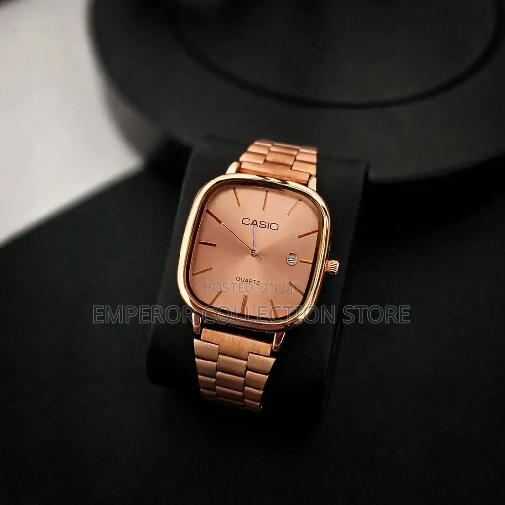 Casio Wristwatch + Free Box