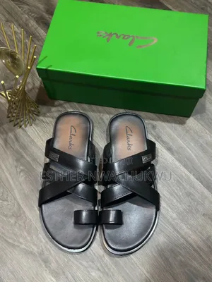 Clarks Cross-Strap Sandals for Men