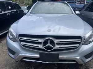 Mercedes-Benz GLC-Class 2019 Blue
