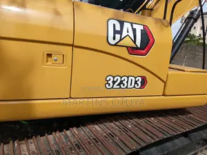 Brand New Caterpillar 323d3