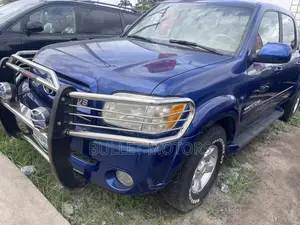 Toyota Sequoia SR5 4dr SUV 4WD (4.7L 8cyl 5A) 2006 Blue