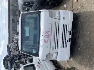 Suzuki APV Pan Vanel 2012 White