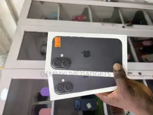 New Apple iPhone 16 128 GB Black