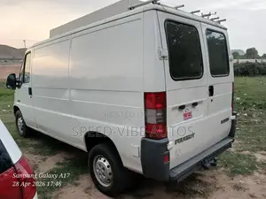 Peugeot Boxer 2000 White
