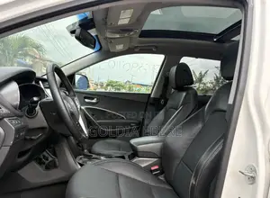Hyundai Santa Fe 2014 White