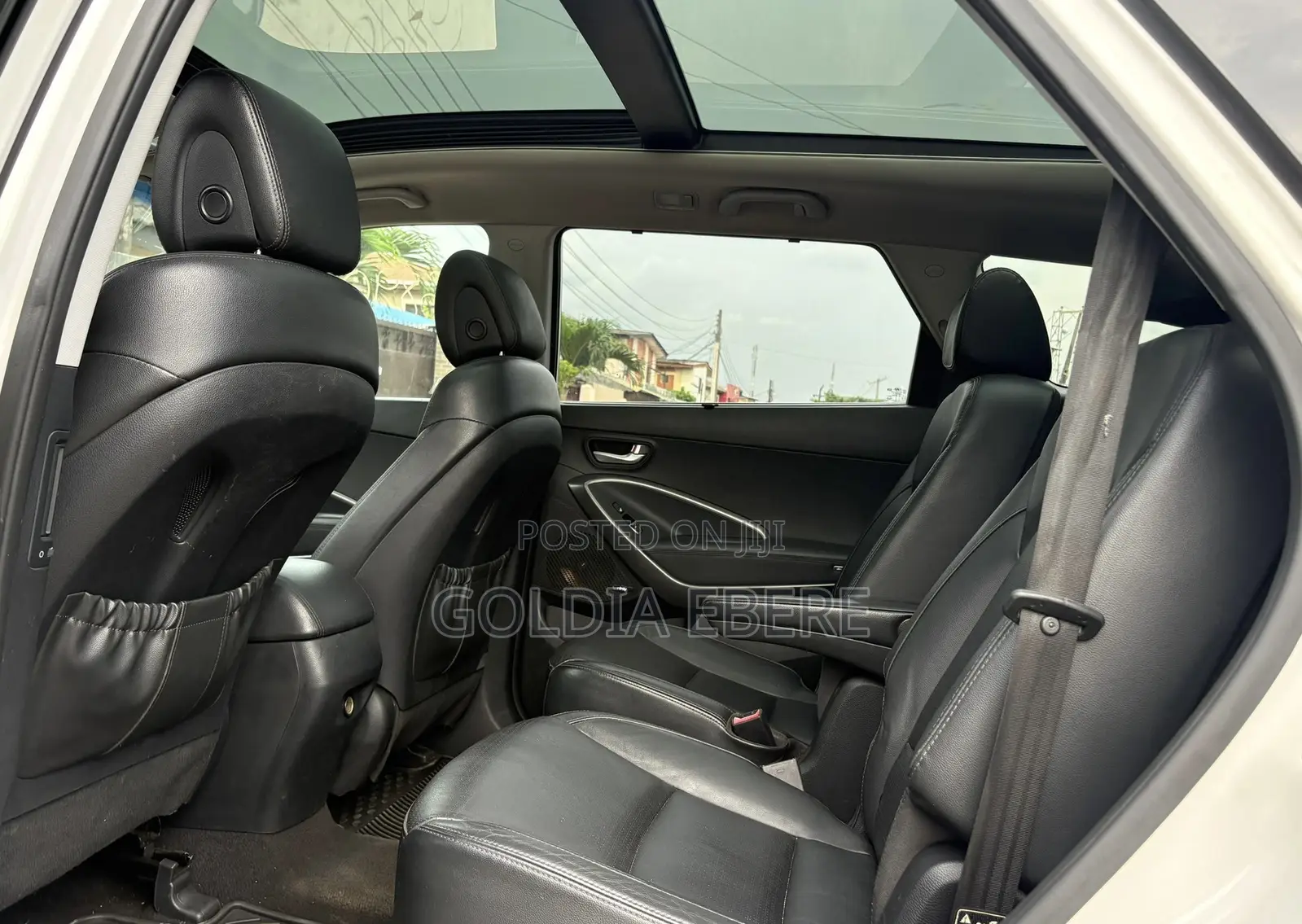 Hyundai Santa Fe 2014 White