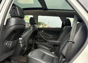 Hyundai Santa Fe 2014 White